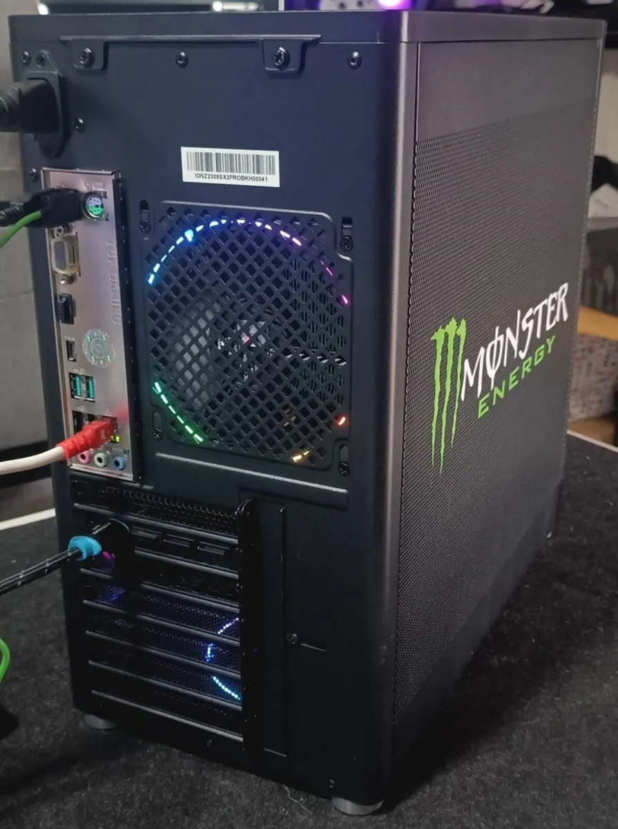 MeshPro Cheap i5 Vega 56 Gaming PC - Image 3