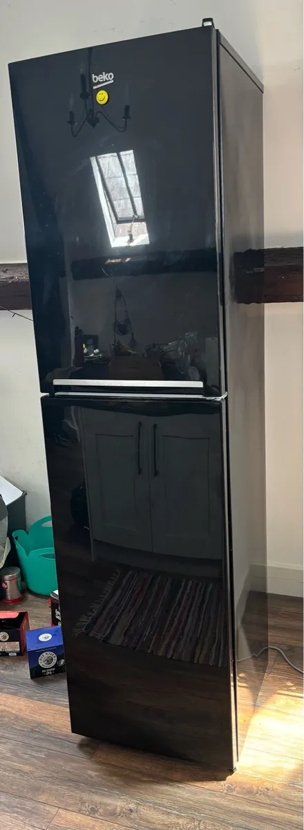 BEKO 40/60 Fridge Freezer - Black - Image 1