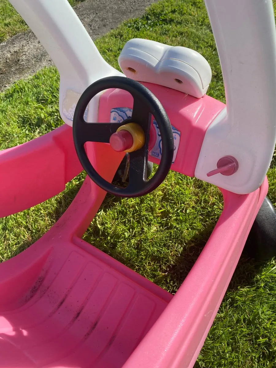 Little tikes car - Image 2