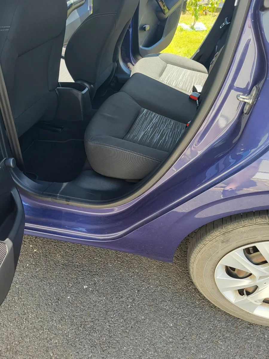 Peugeot 208 2016 - Image 4
