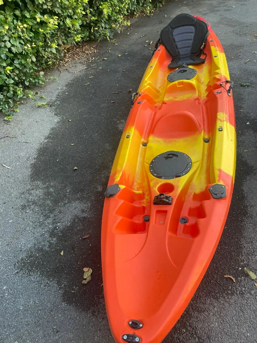 Kayak - Image 2