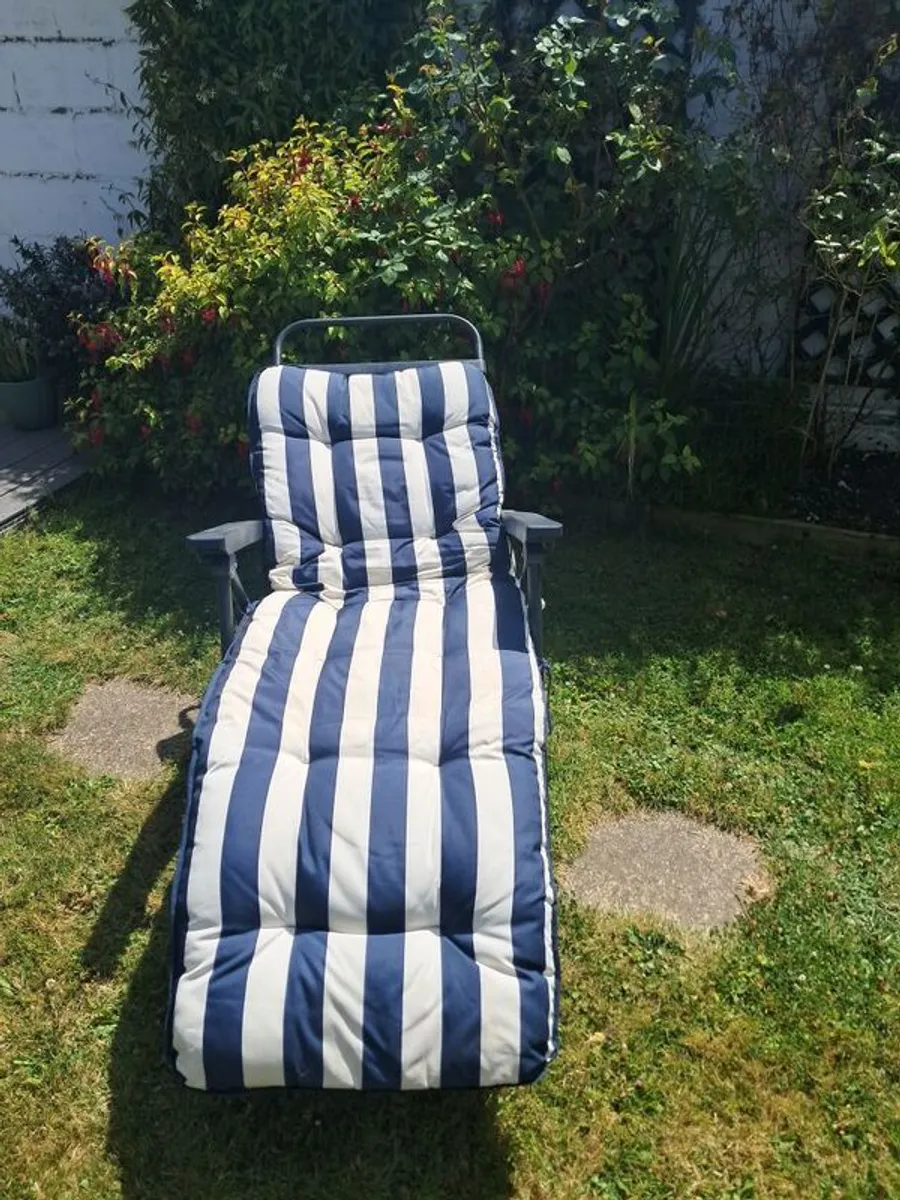 lounge chairs