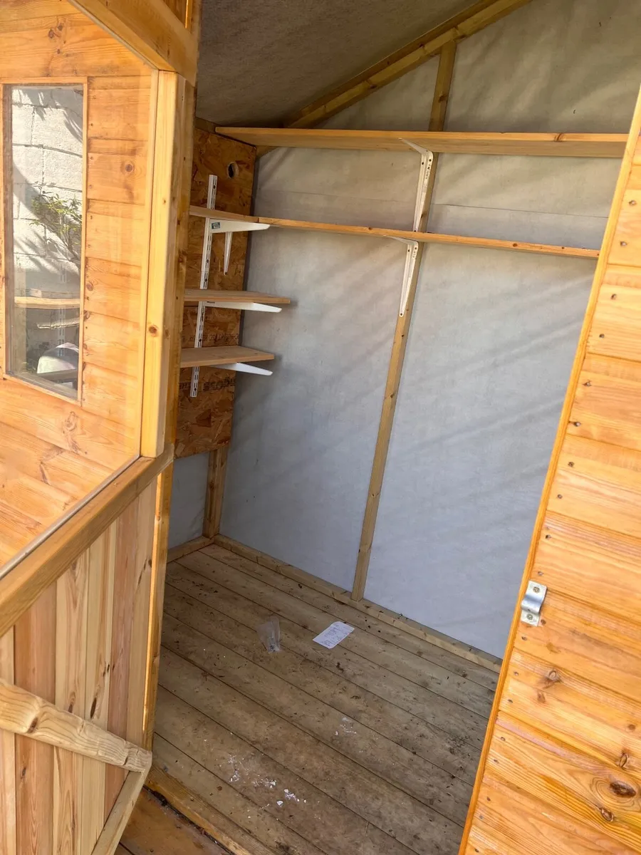 Shed 8ft x4ft plus 4 deck - Image 3