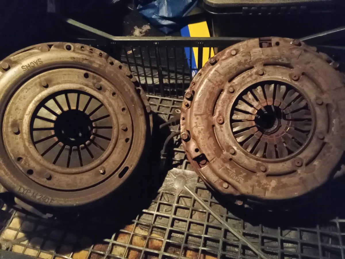 Hyundai block - Image 3