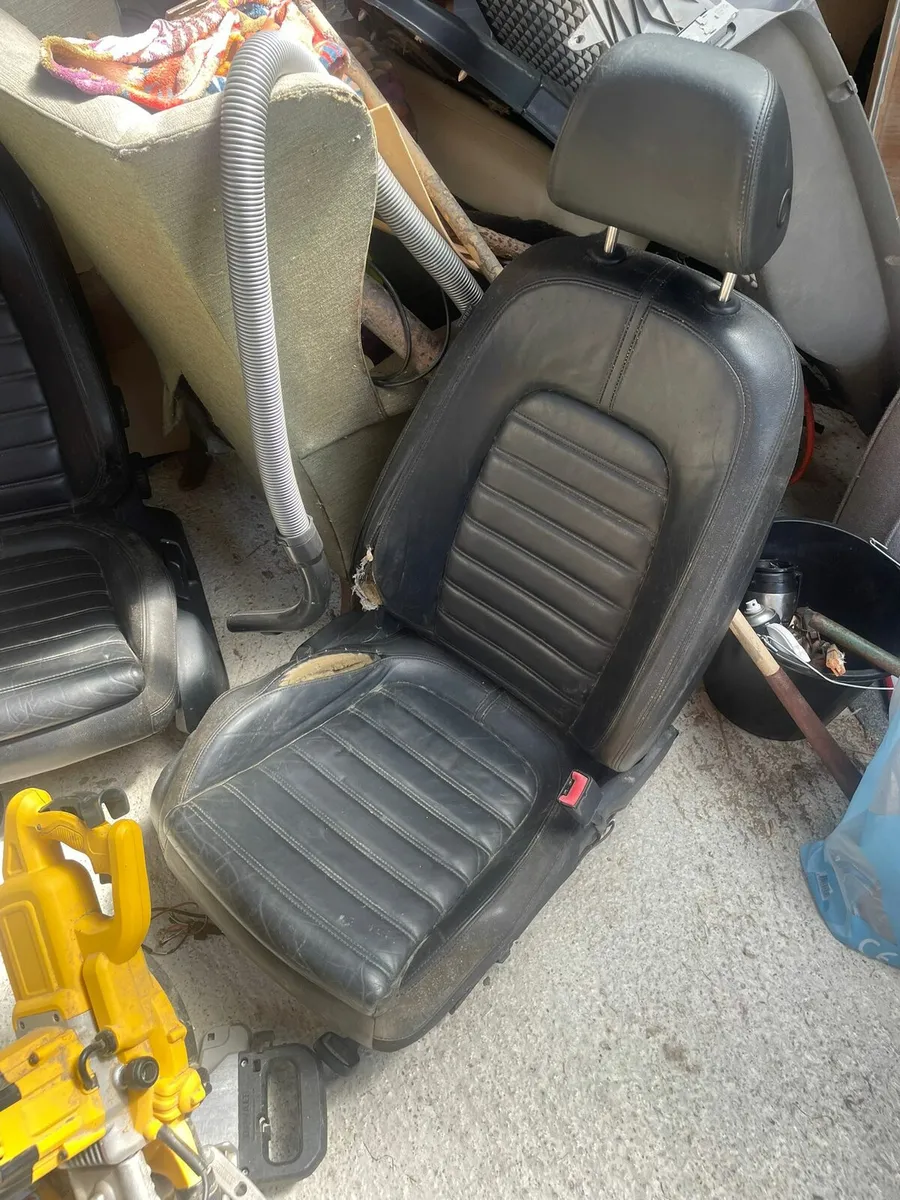 Passat CC Seats.. BLACK LEATHER - Image 2