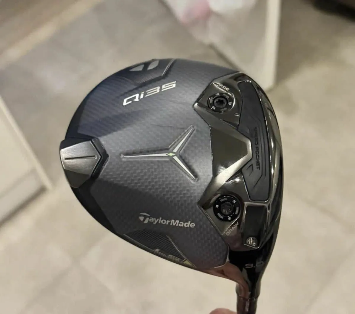 Taylormade Qi35 LS 9* Driver - Image 1