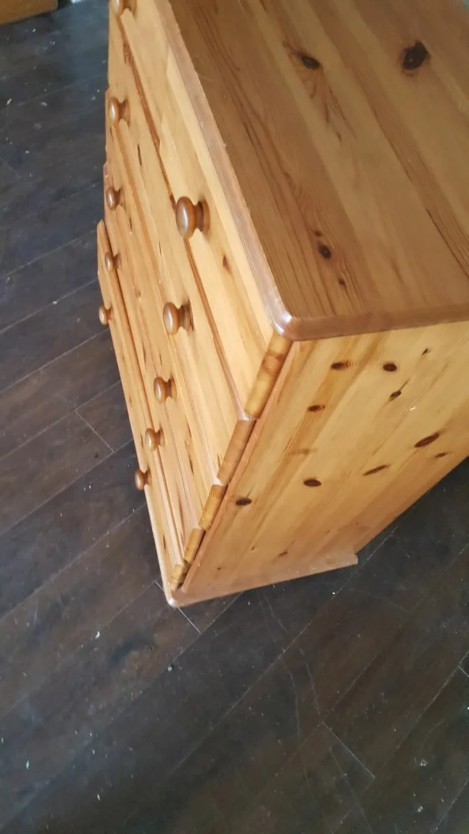 Chest of drawers - Image 1