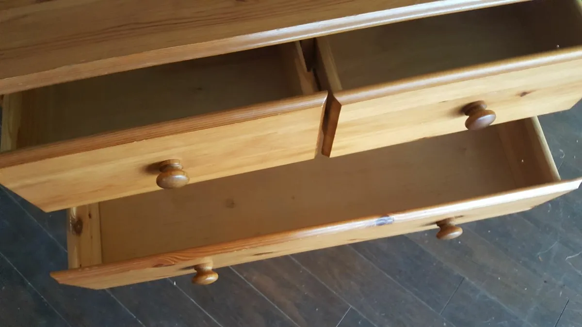 Chest of drawers - Image 2