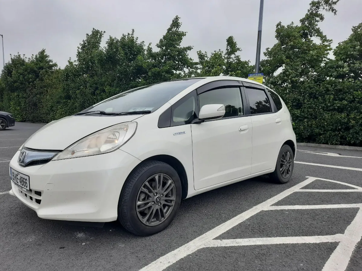 Honda Fit 2013 – Keyless, Clean, Low Mileage!!! - Image 4
