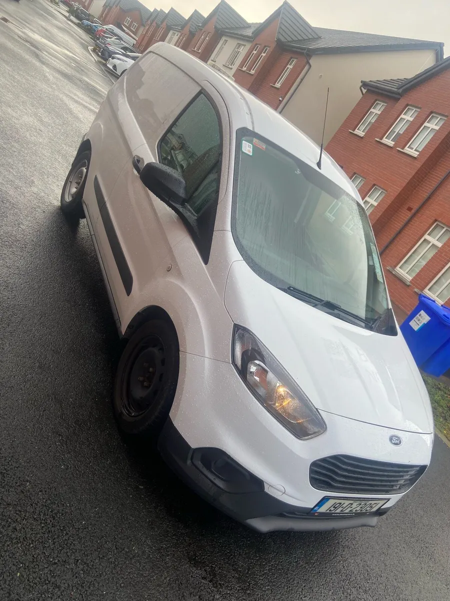 Van - Image 1