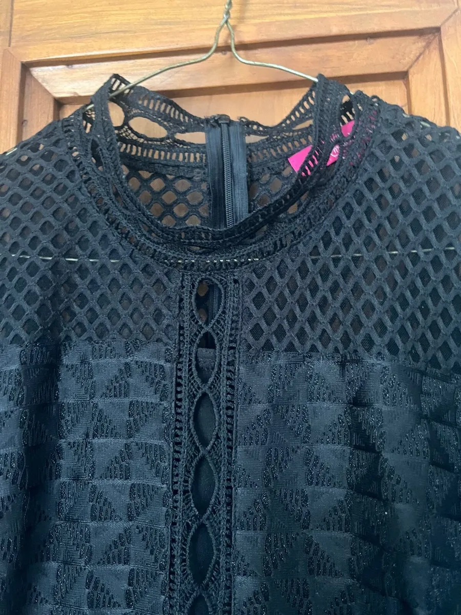 Women’s Clothes - Image 2