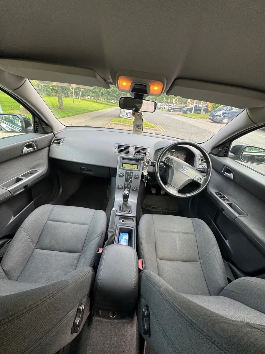 Volvo S40 2006 - Image 2