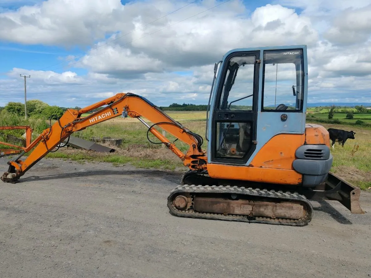 Hitachi ex30 - Image 1