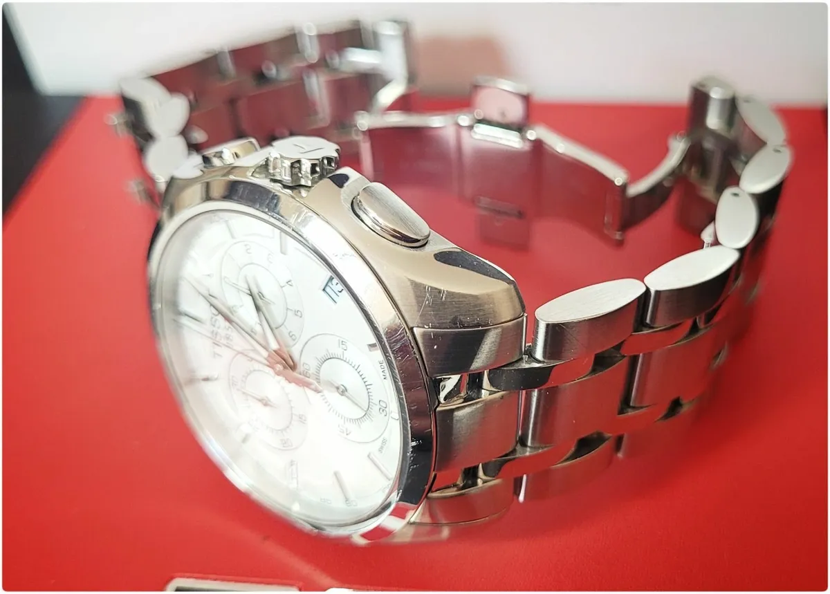 Tissot Couturier Chronograph watch - Image 4