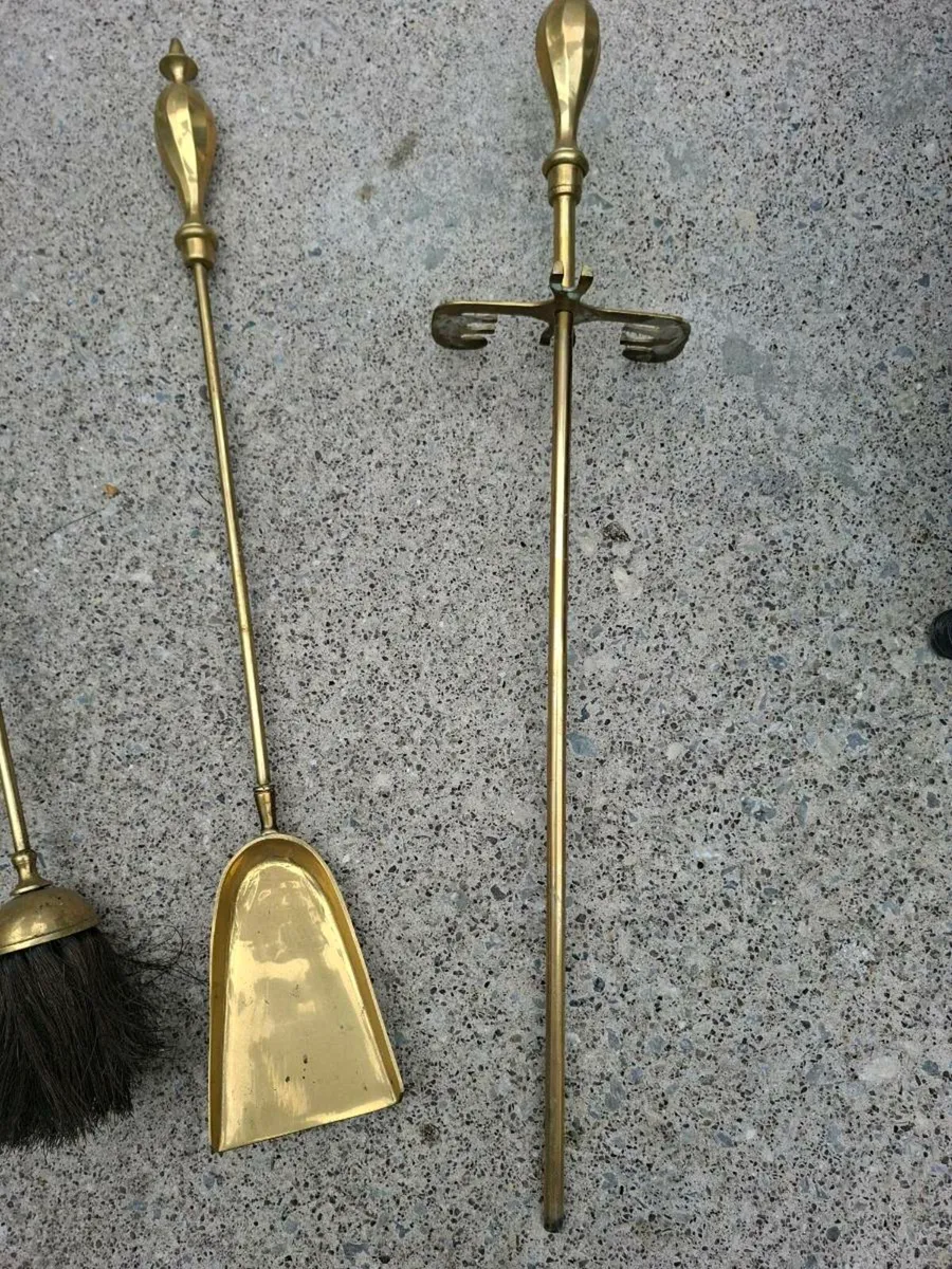 Antique Brass Fire Irons - Image 4