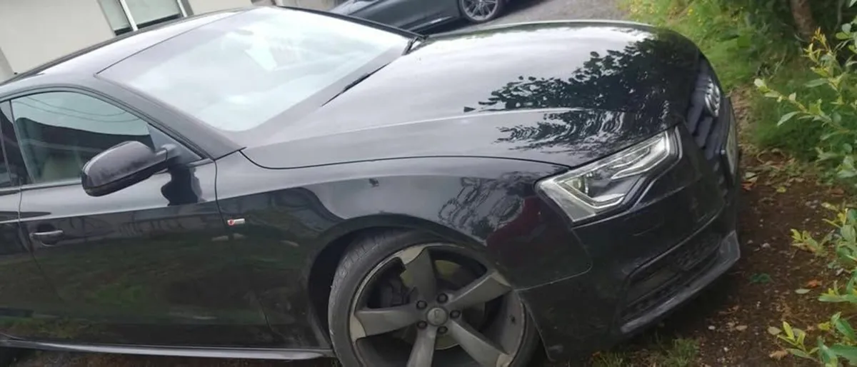 2015 Audi a5 s line black - Image 2