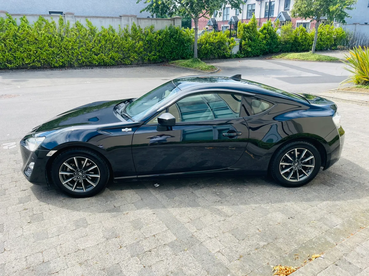 2015 152 TOYOTA 86 G MODEL 2.0 BOXER - Image 3