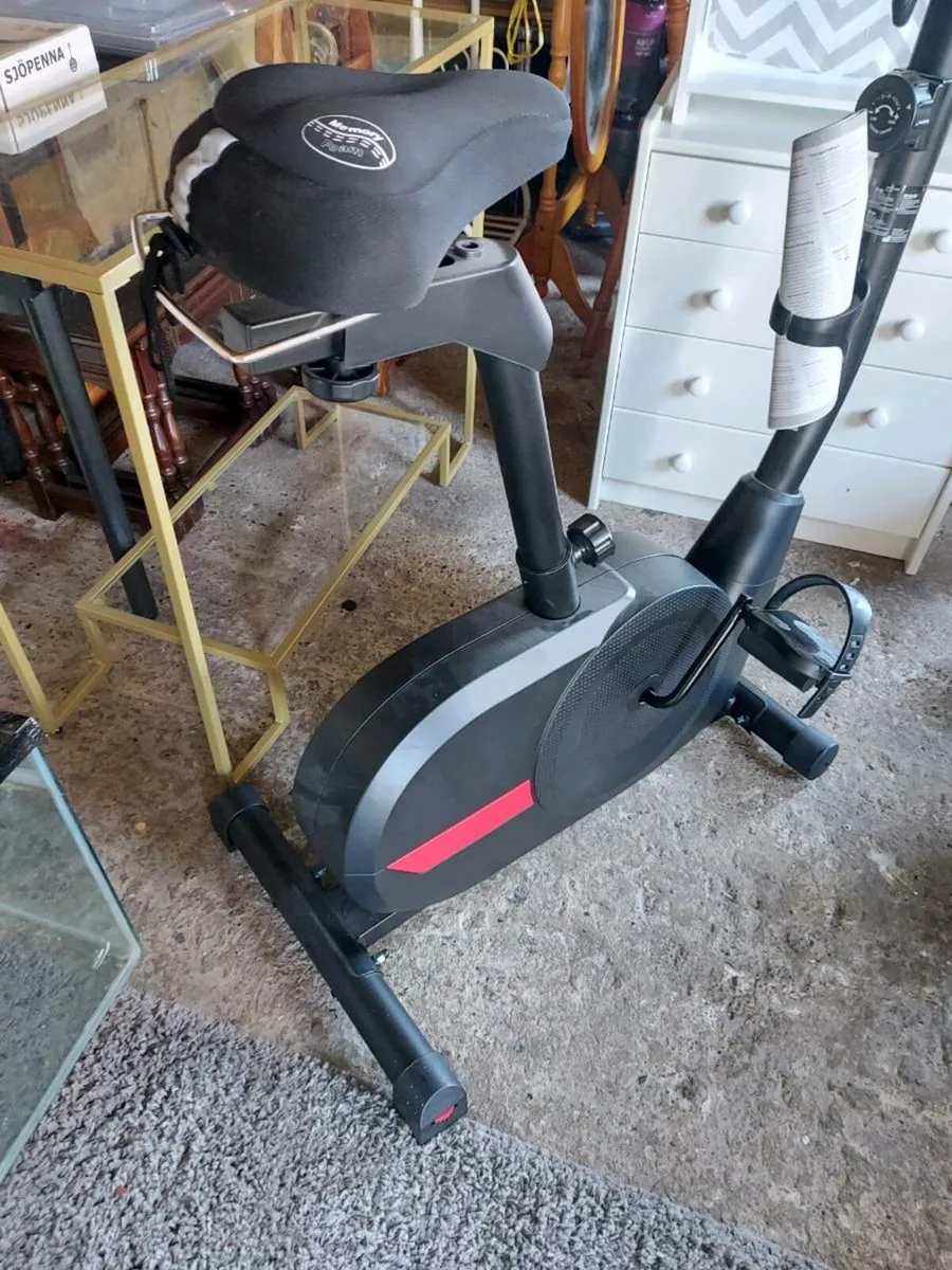 Exercise bike - Image 1