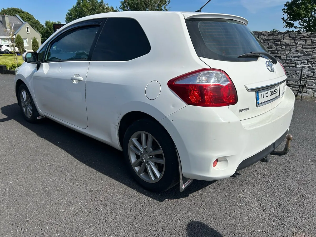 2011 Toyota Auris Van.. Long DOE & New Service - Image 3
