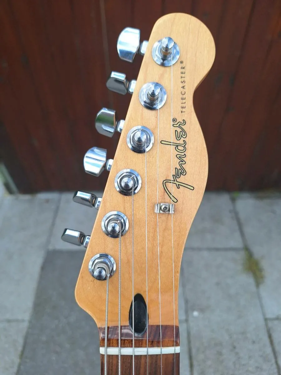 Fender Player Series Telecaster - Image 3