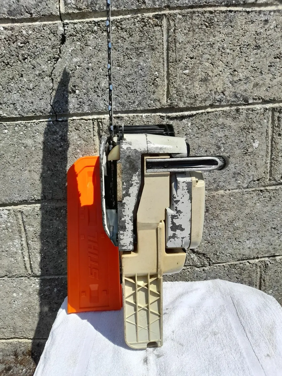 Selling Chainsaw - Image 3