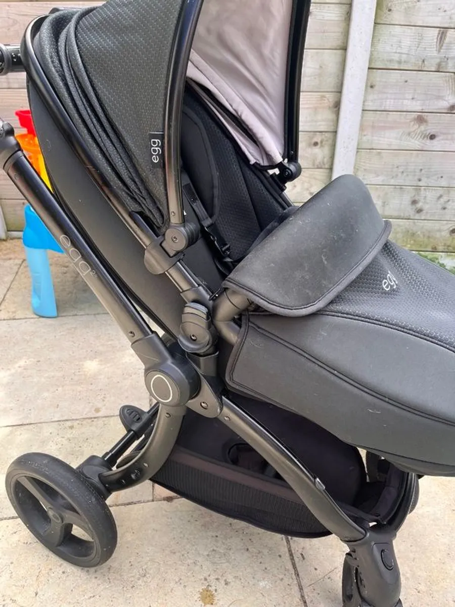 Egg 2 Travel system - Image 2