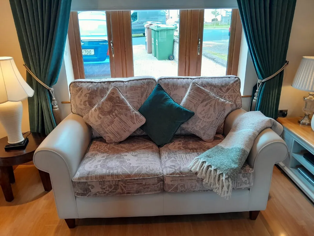 Sofa - Image 4