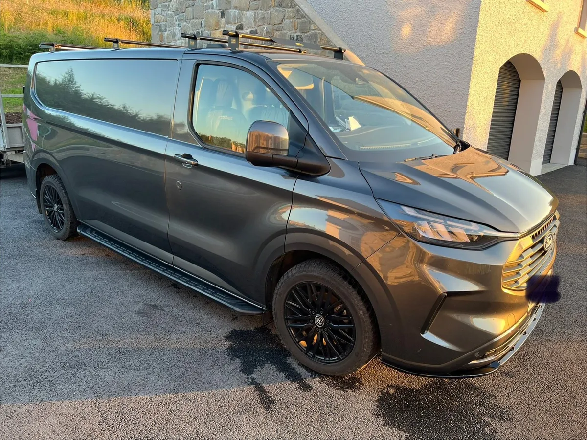 Transit custom - Image 1
