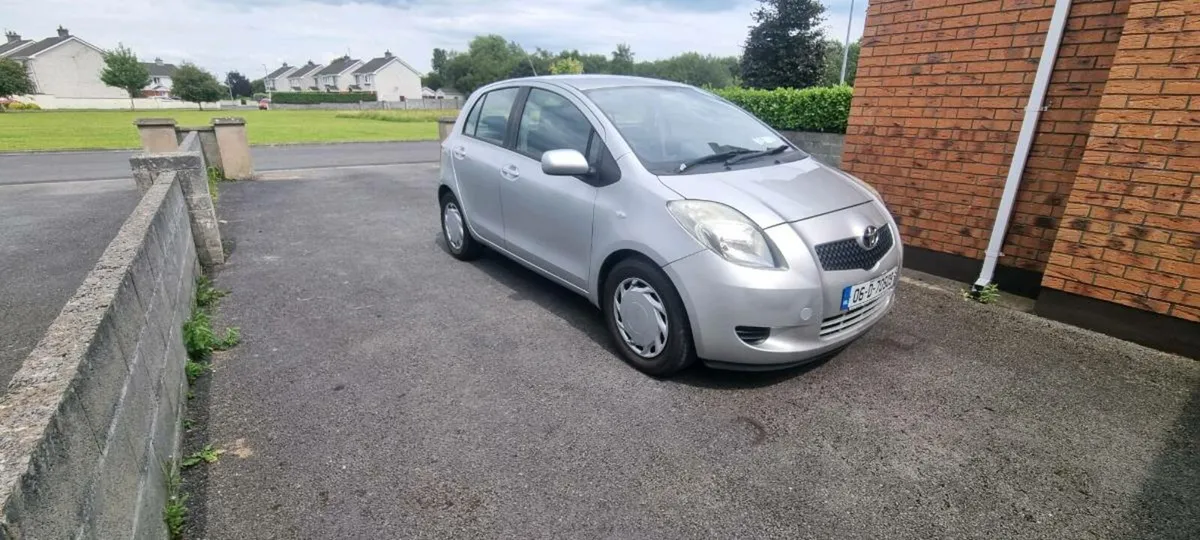 Toyota Yaris automatic gearbox 1.3 petrol - Image 1