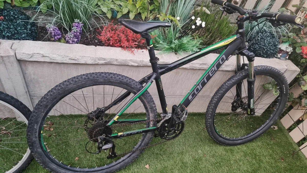 Carrera vulcano bike