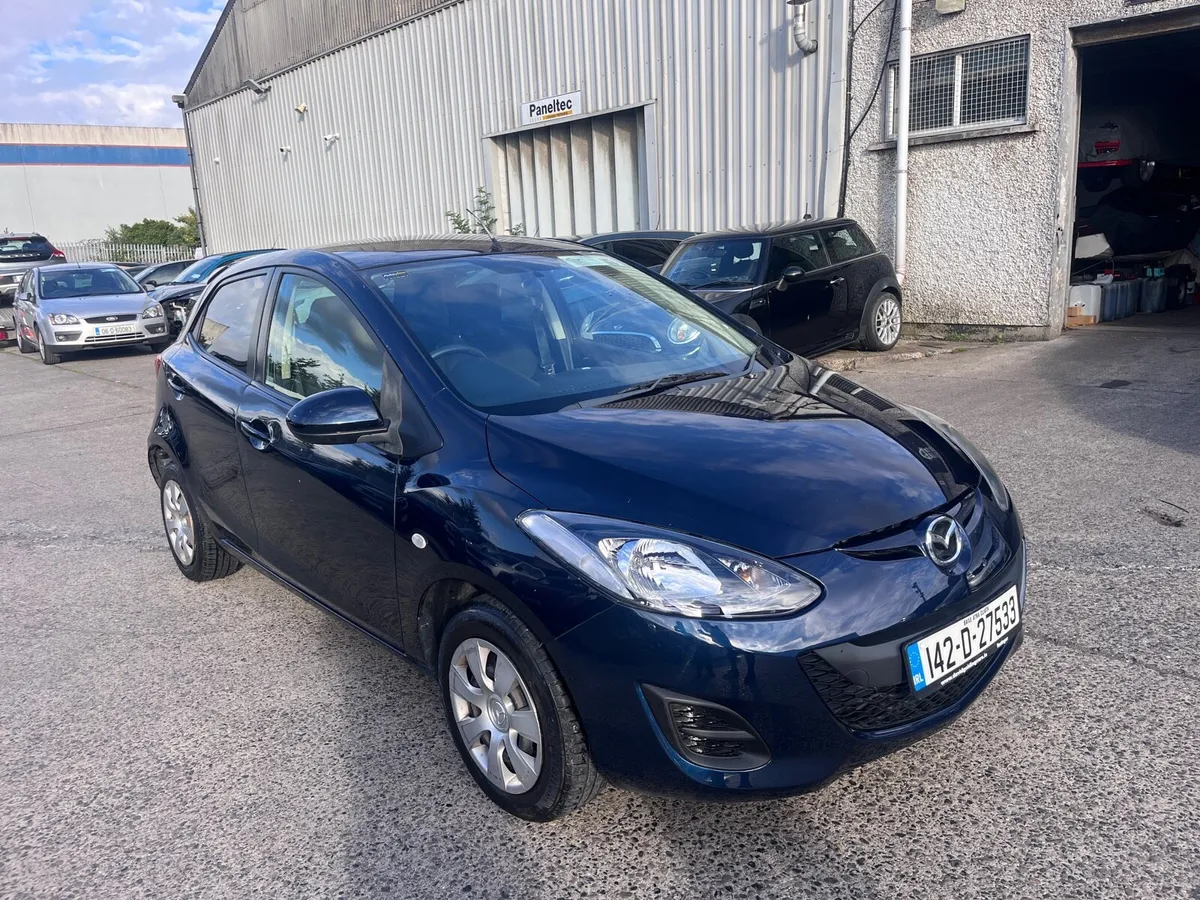 142 mazda Demio immobiliser - Image 1