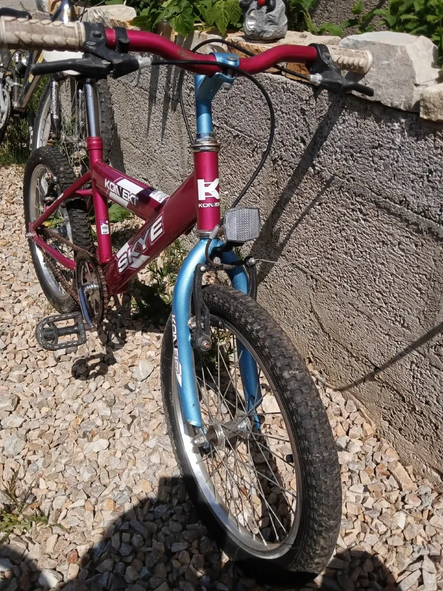 Konnekt Skye bicycle. - Image 2
