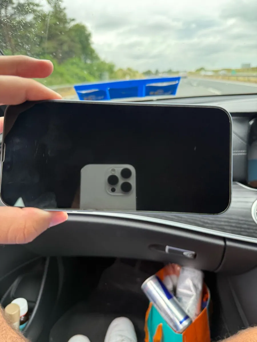 iPhone 14 Plus - Image 3