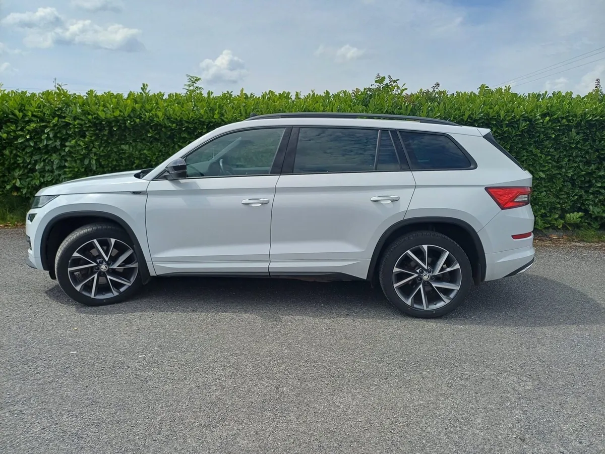 212 Skoda Kodiaq Sportline 7 Seater Automatic - Image 2