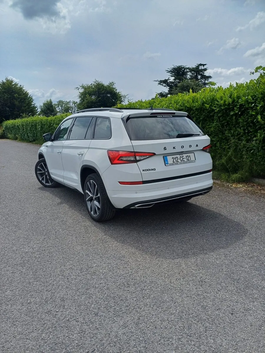 212 Skoda Kodiaq Sportline 7 Seater Automatic - Image 3