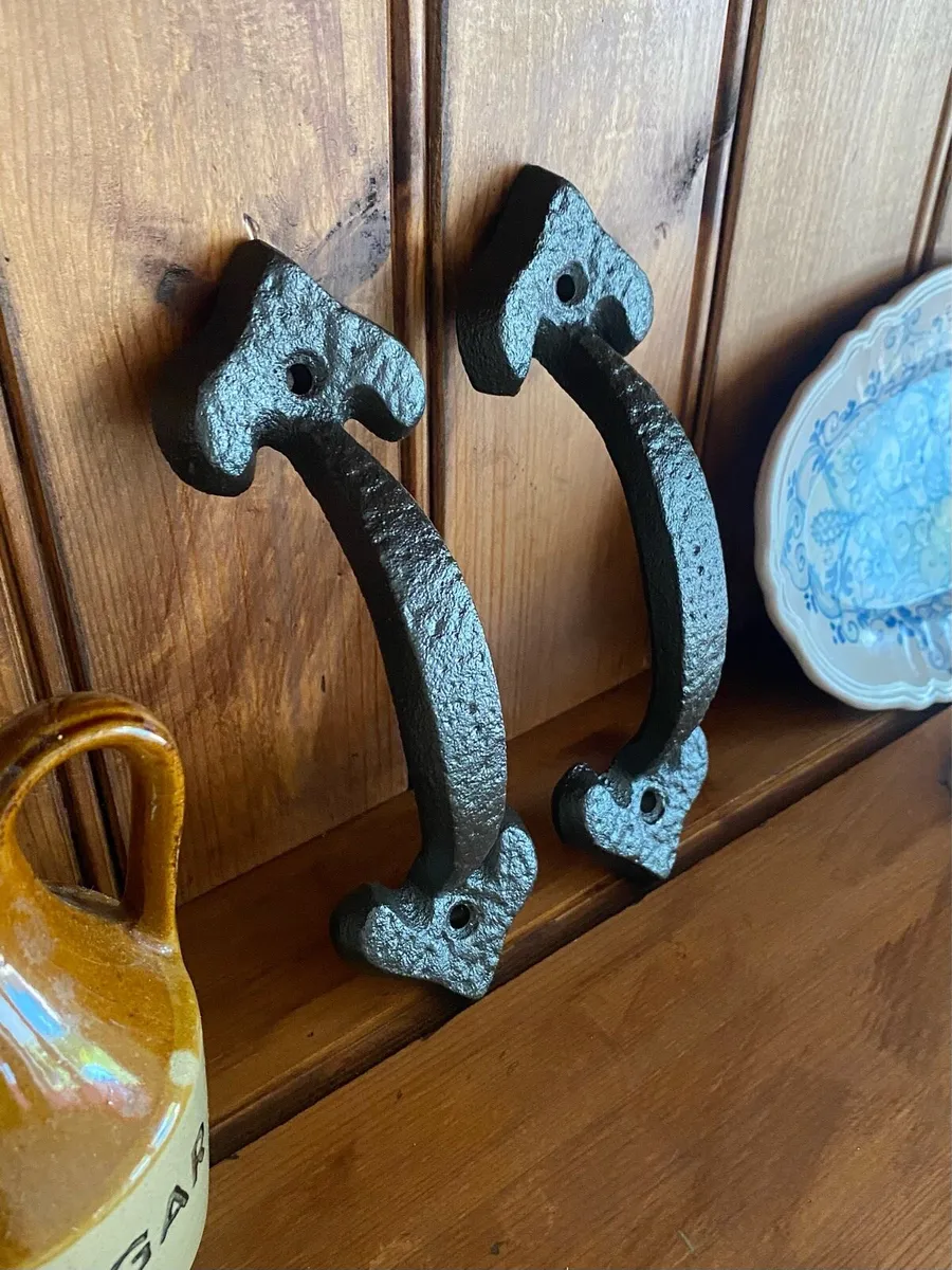 Antique Style Cast iron Cottage Handles - Image 4