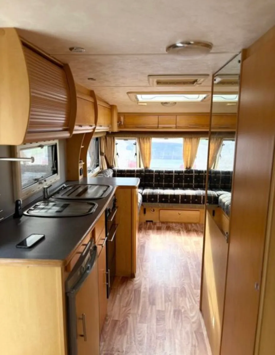 Elddis Crusasder Superstorm 6 Berth - Image 4