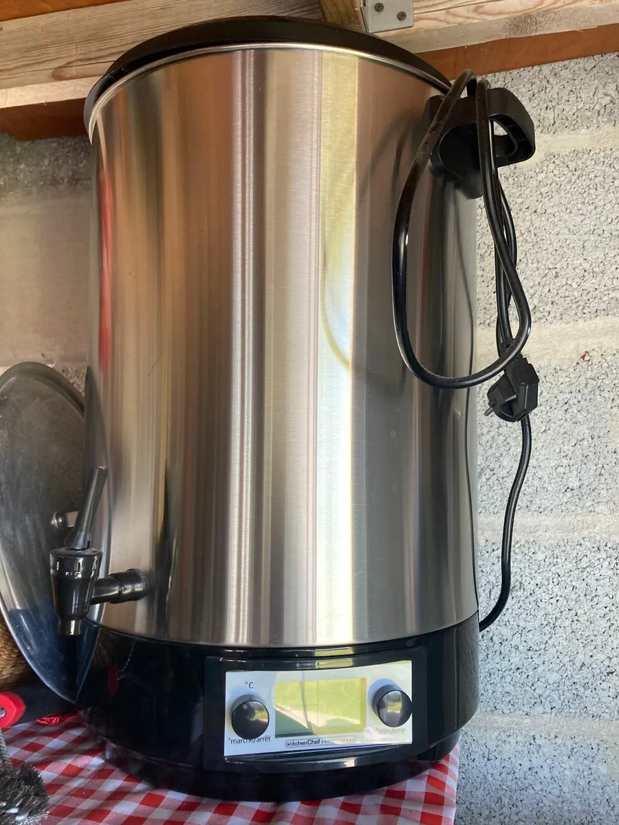 45 LITERS AUTOMATIC STAINLESS STEEL STERILIZER