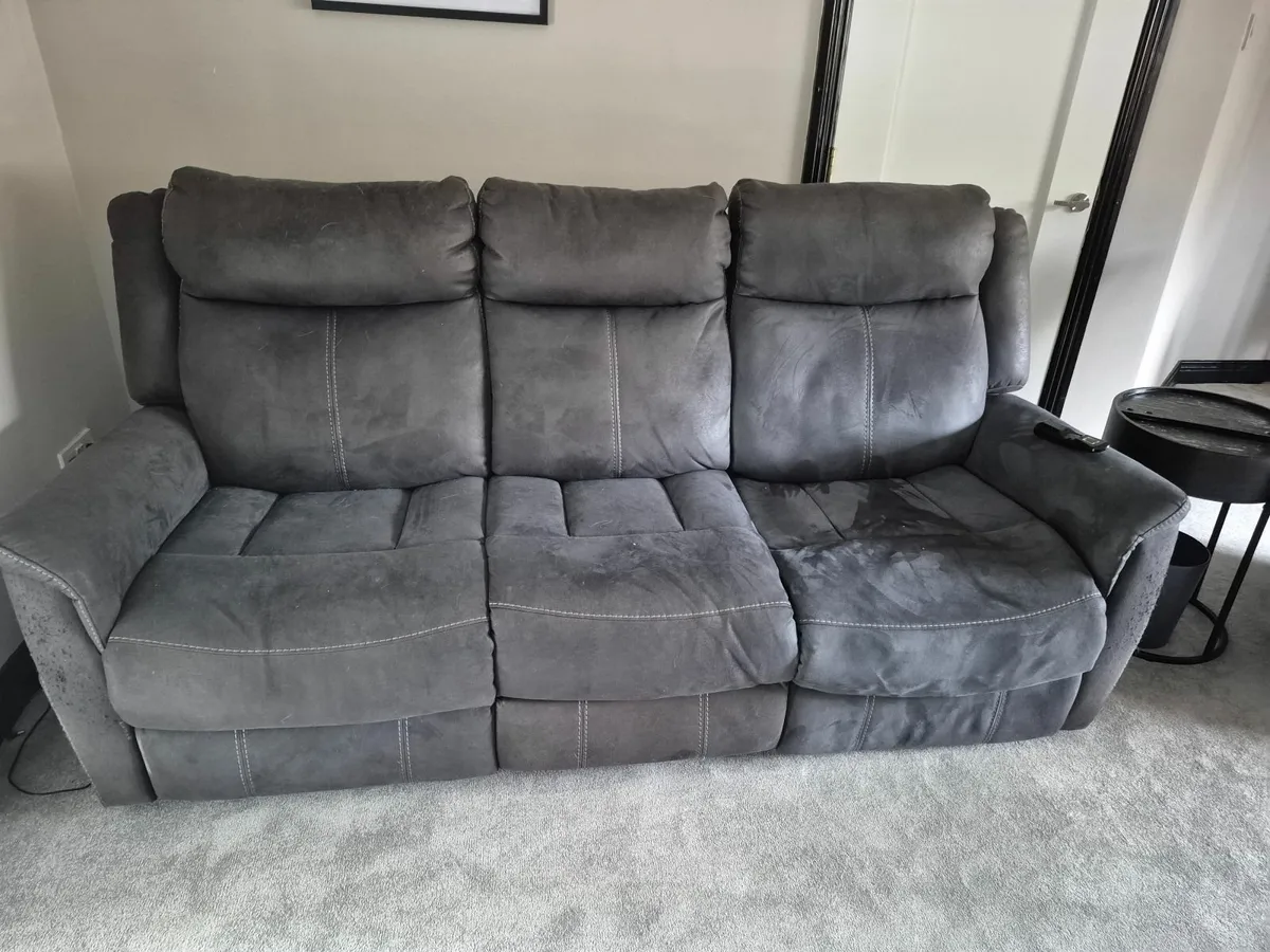 Recliner couch and armchair - Image 1