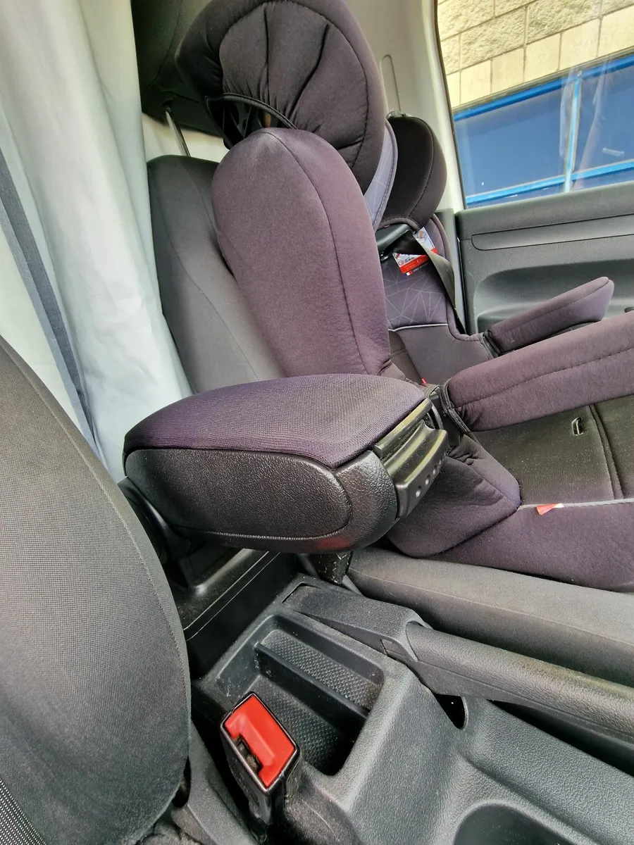 2015 Volkswagen Caddy Maxi 1.6 TDI (Manual) - Image 2
