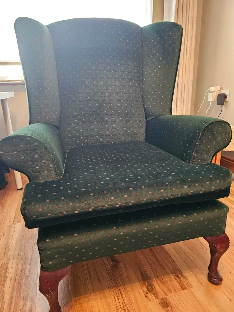 Queen Anne Chair - Image 1