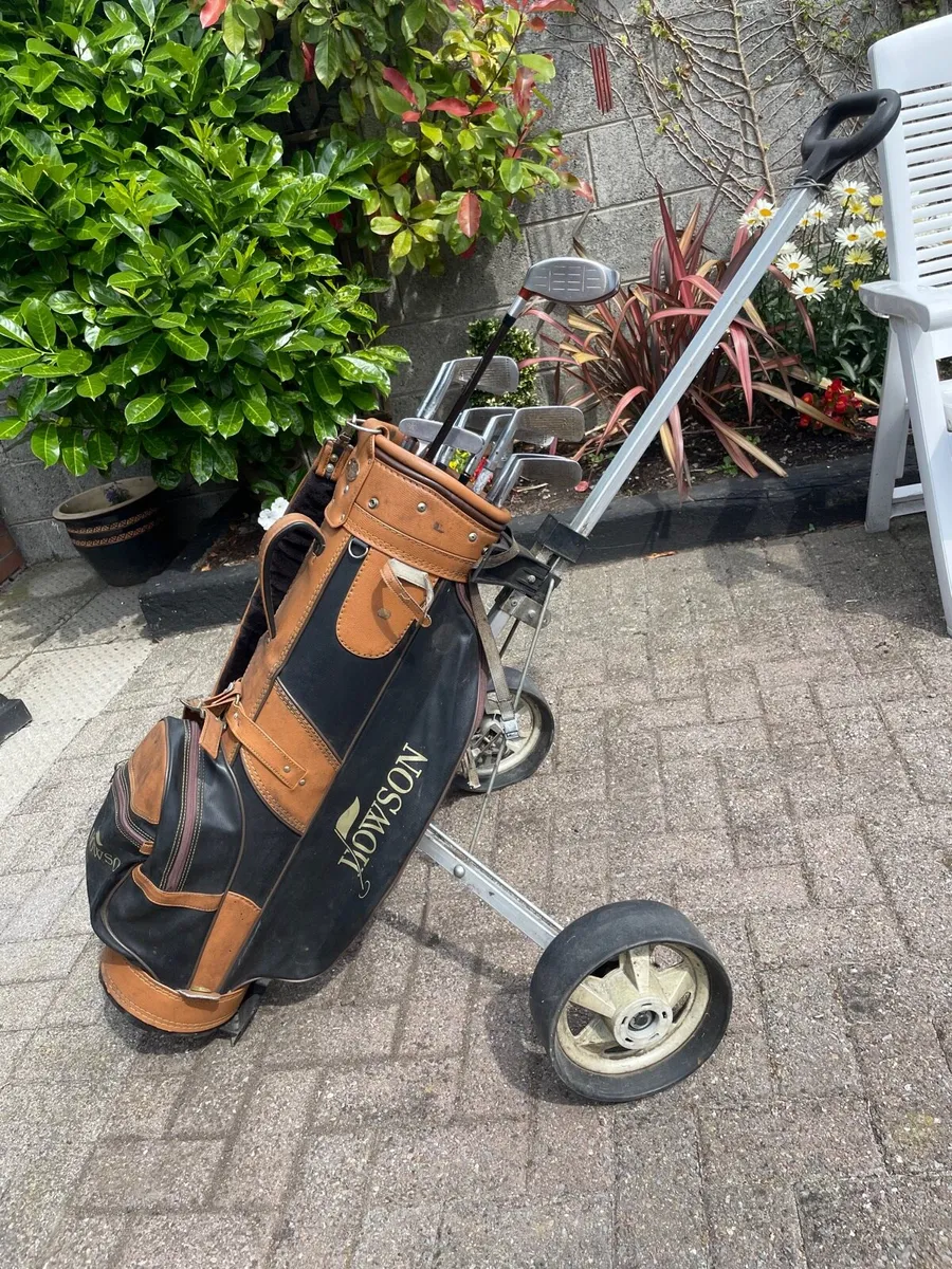 Full set of golf clubs and trolley - Image 1