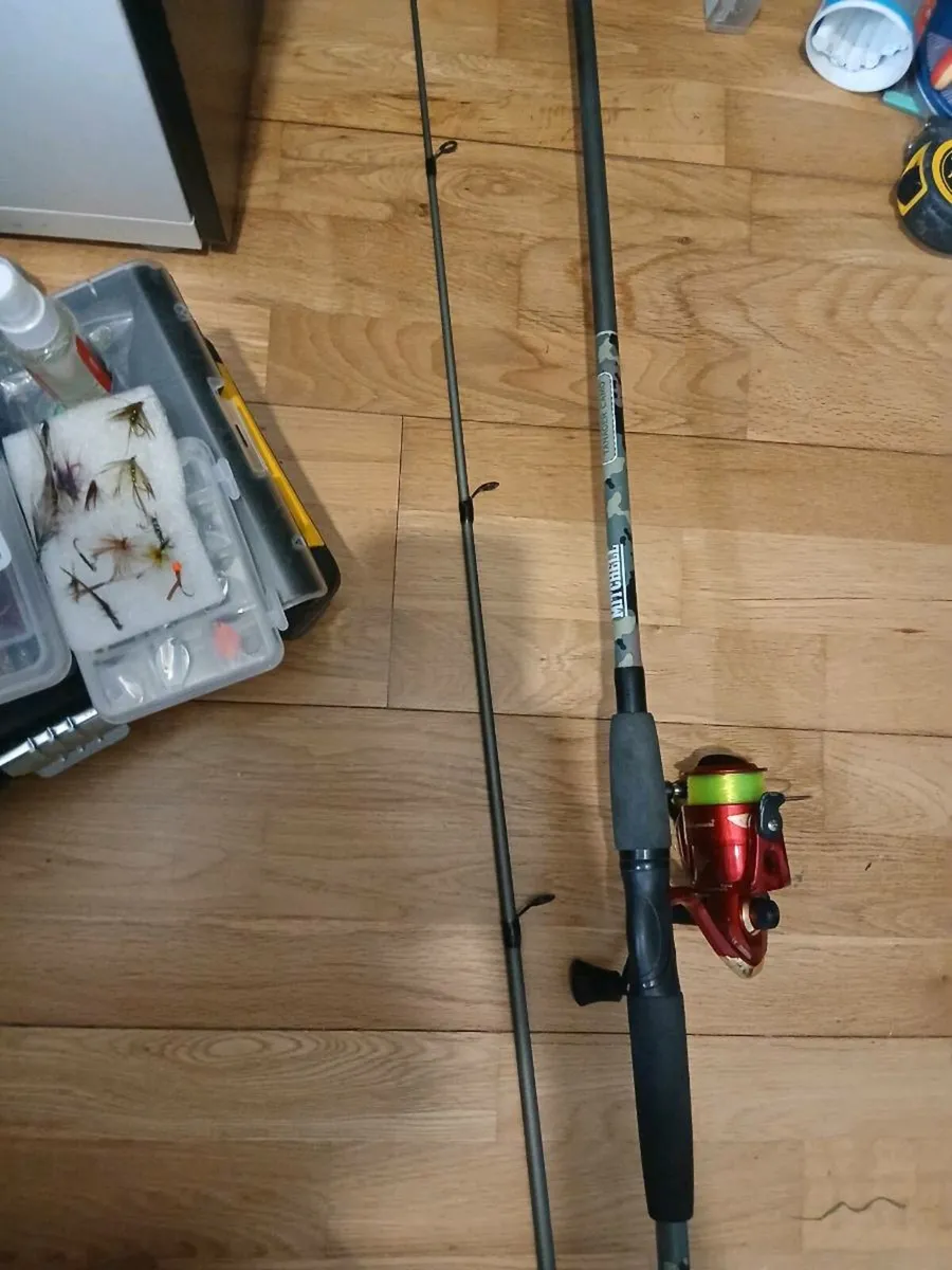 Fishing rod and tackle - Image 2