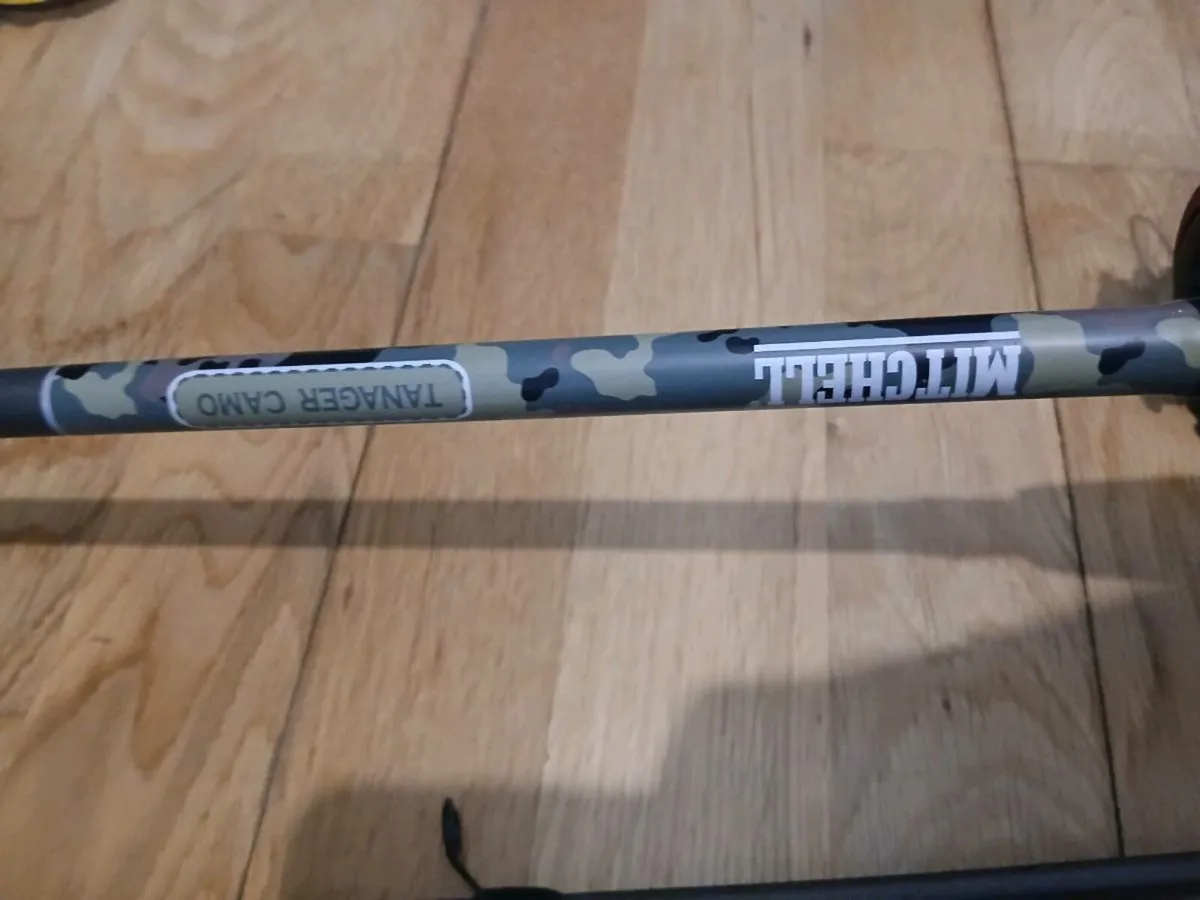 Fishing rod and tackle - Image 4