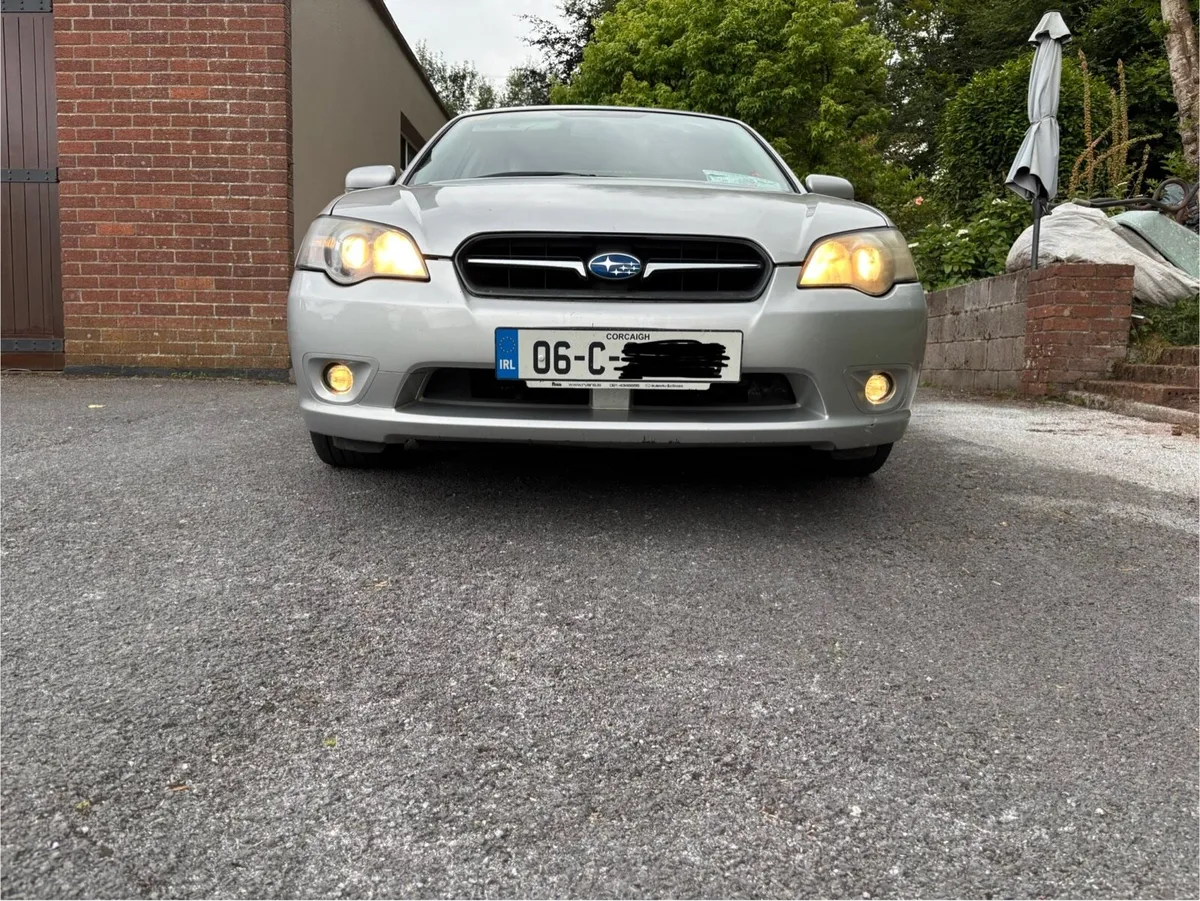 2006 Subaru Legacy 4WD - Image 2