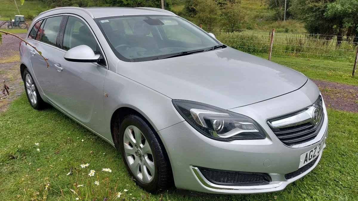 Vauxhall Insignia 2015 - Image 1