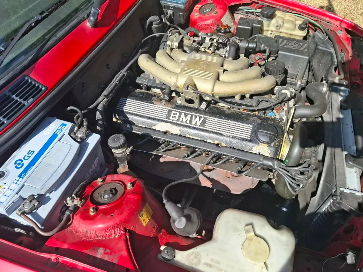 1990 BMW E30 320i Convertible - Image 4