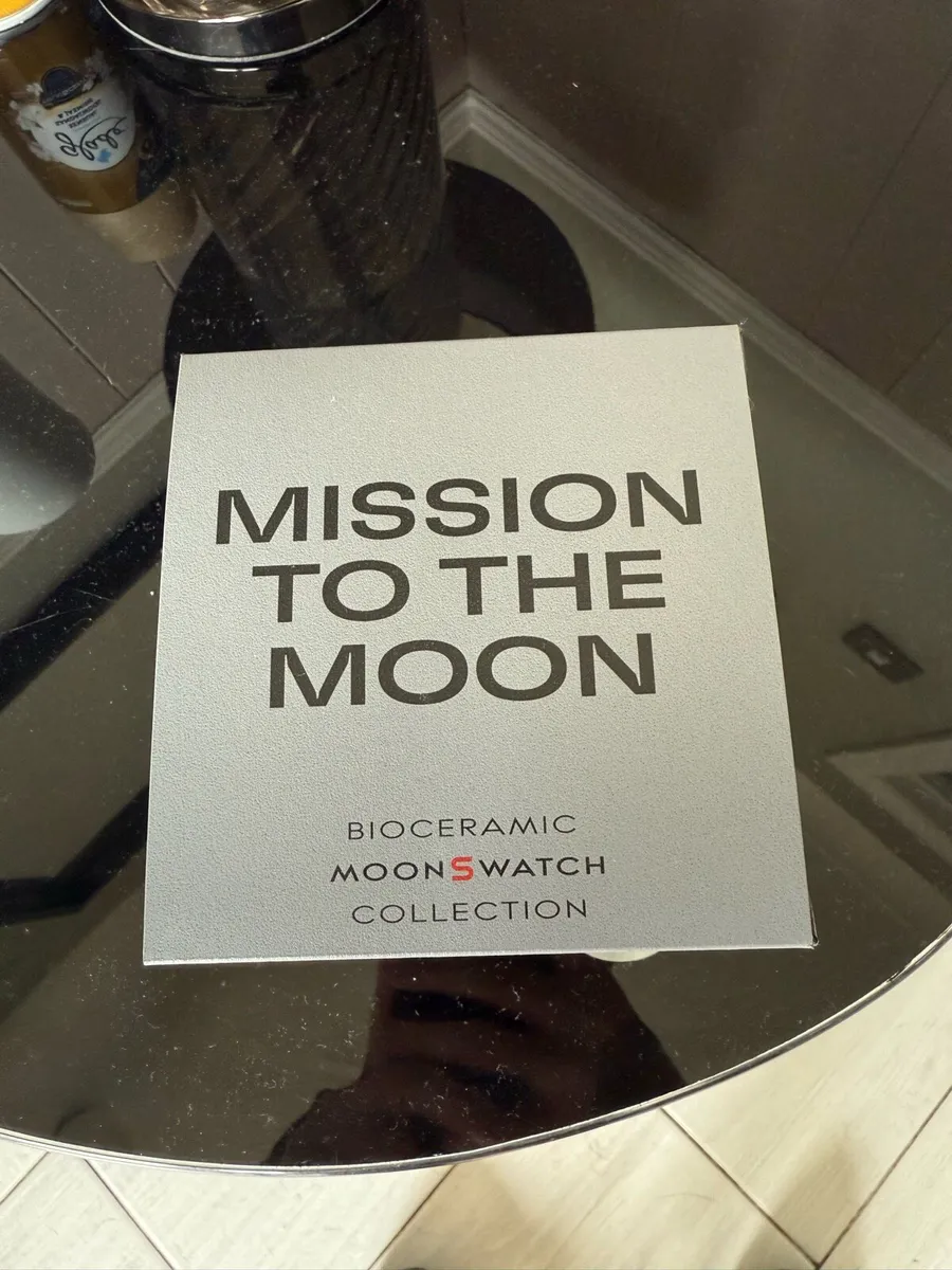 Swatch omega moonwatch mission to the moon - Image 3