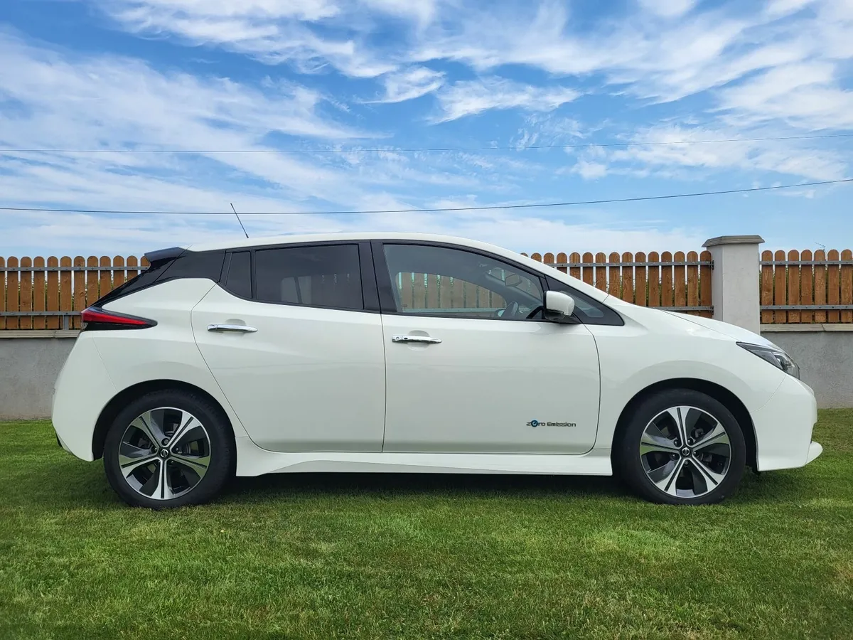 NISSAN LEAF 40KW. €9950. HIGH SPEC.  2020 - Image 1