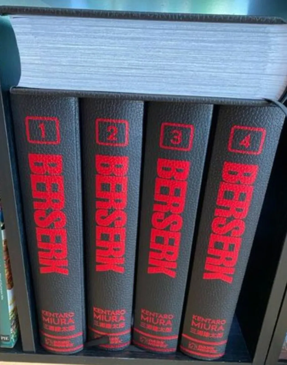 Manga Berserk Deluxe - Image 1